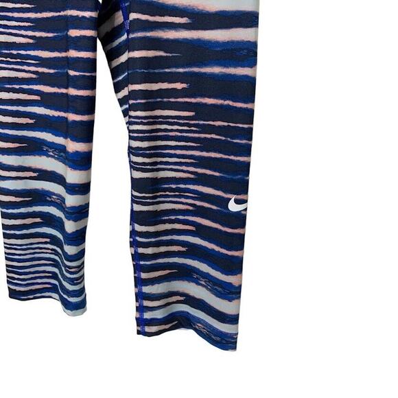 Nike Capri Crop Pro Fit Striped Athletic Leggings Womens Small Black Blue Active - Picture 2 of 12